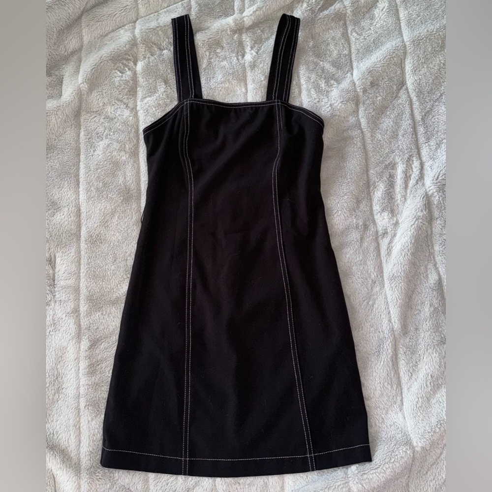 Black dress, mini